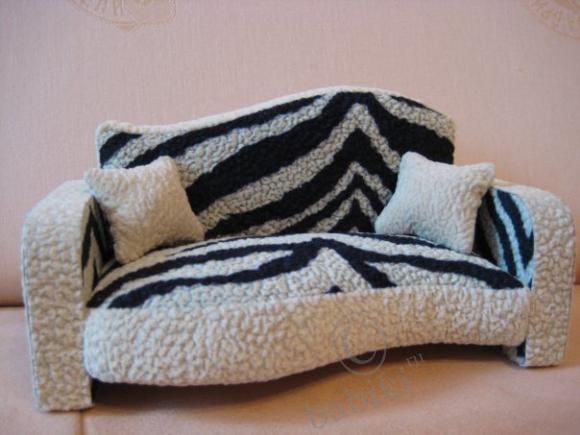 Я сделала диван для куколок! Первый мой кусочек мебели (фото 3)