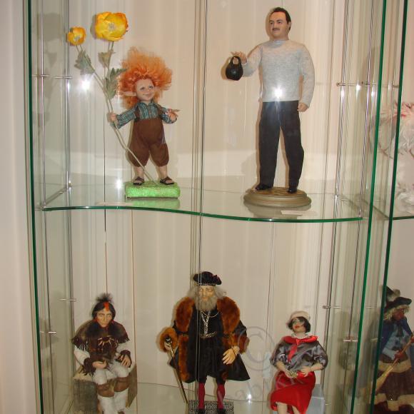 Первая выставка пензенского объединения кукольников (фото 5)