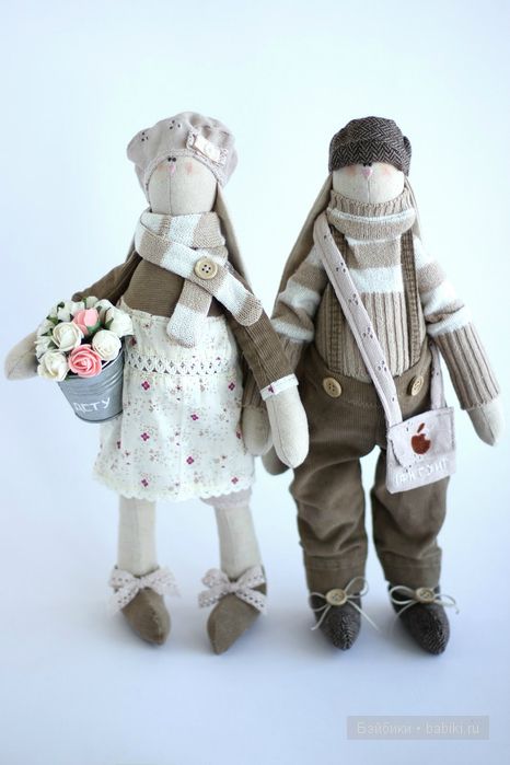 Мягкие куколки и зайки Виктории Вагиль