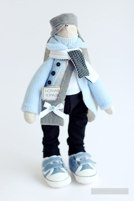 Мягкие куколки и зайки Виктории Вагиль