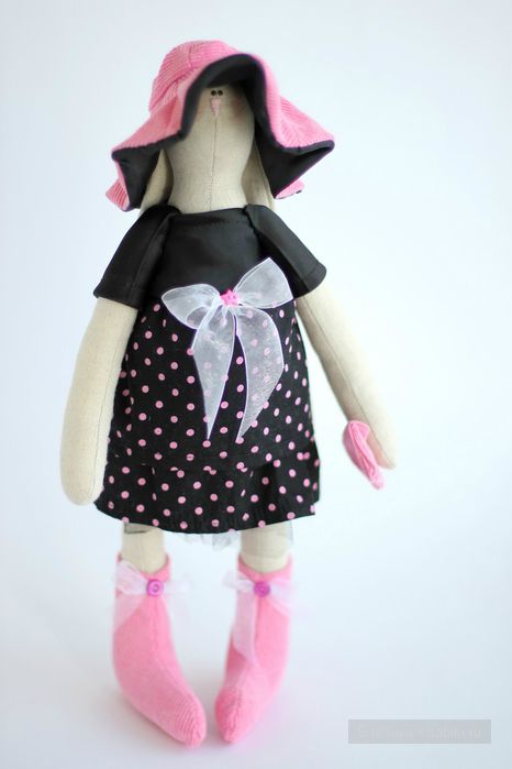 Мягкие куколки и зайки Виктории Вагиль