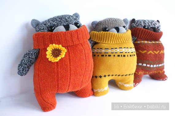 Очаровательные авторские медвежата из носков от Sarah Hepworth