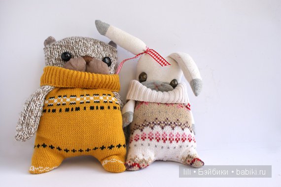 Очаровательные авторские медвежата из носков от Sarah Hepworth