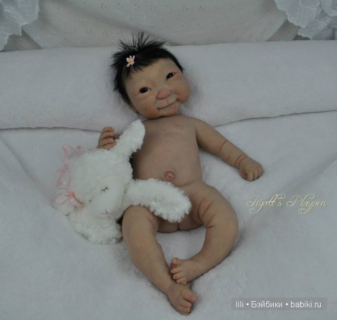 Силиконовая малышка Jia от Jorja Pigott - теперь еще смешнее