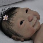 Силиконовая малышка Jia от Jorja Pigott - теперь еще смешнее