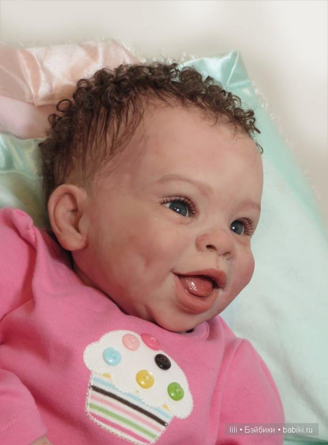 Jordyn Smiling, OOAK Laura Tuzio Ross