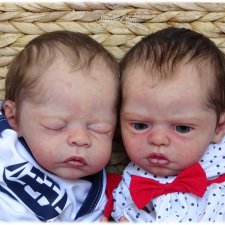 Leo and Lola от скульптора Phil Donnelly