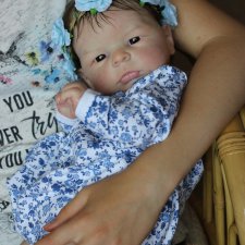 Малышка Майлин, скульптор Olga Auer