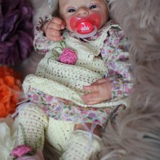 Прелестная детка Pebbles