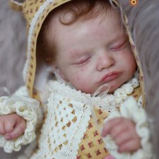 Малышка Розалия