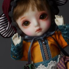 Dollmore продают Bebe Doll - Adorable Clown girl и Boy Sweety