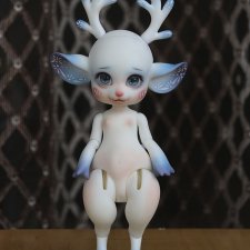 Doll Family-A Deer - DuoDuo за 1 или 12.90$ от Alice's Collections. Зимний ивент