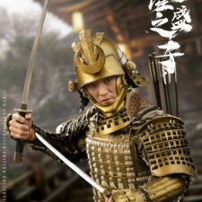 Самурай Нобутада, сразу три версии