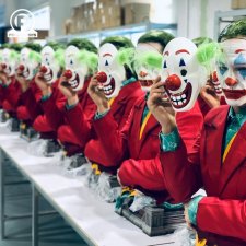 Массовое производство полноразмерных бюстов Джокера Хоакина Феникса от Infinity Studio