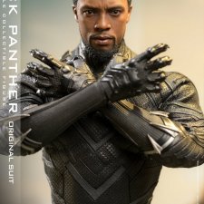 Hot Toys - фигурка Чёрной Пантеры в масштабе 1/6
