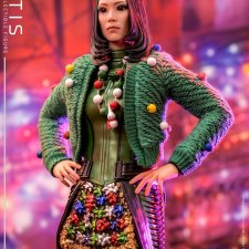 Hot Toys  - Мантис в масштабе 1/6 по мотивам короткометражного фильма «Стражи Галактики: Праздничный спецвыпуск».