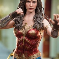 Релиз фигурки Чудо-женщины в масштабе 1/6 от Hot Toys по мотивам фильма «Чудо-женщина 1984»
