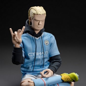 Фигурка футболиста Эрлинга Холанна от Random Fashion