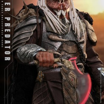 Hot Toys - фигурка Отца-Хищника
