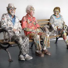 Авторские куклы из газет от Wll Kurtz