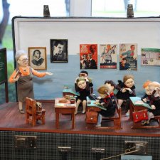 Пионеры, автор Елена Злоказова