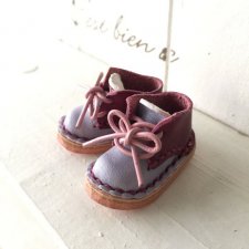 Красивая кукольные ботиночки с выкройкой похожих