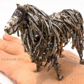 Животные из деталей от часов от Megane Tokei Ito