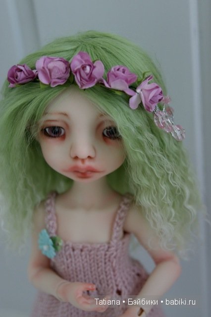 Мое новое творение парик для ягодки-цветочка Татьяны Трифоновой