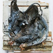 Скульптуры животных из разного хлама от Artur Bordalo