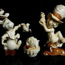 Персонажи серии «Алиса в Стране чудес», Александр и Елена Коптеловы