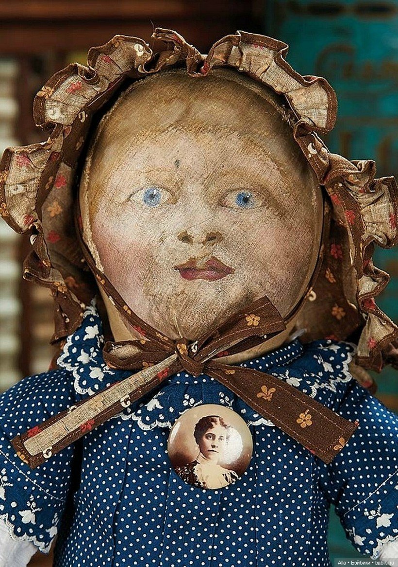 Тканевое сердце Америки: почему расписные куклы победили хрупкий фарфор
