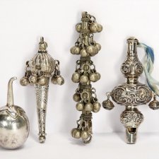 Антикварные серебряные погремушки для младенцев