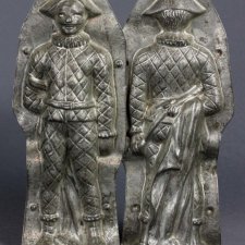 Старые формы для шоколада