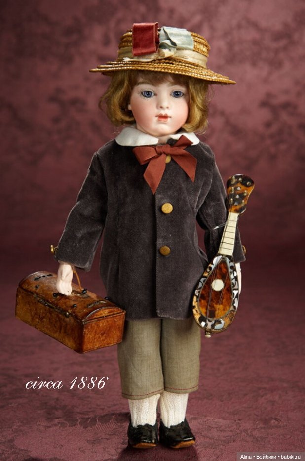 Красивые антикварные куклы