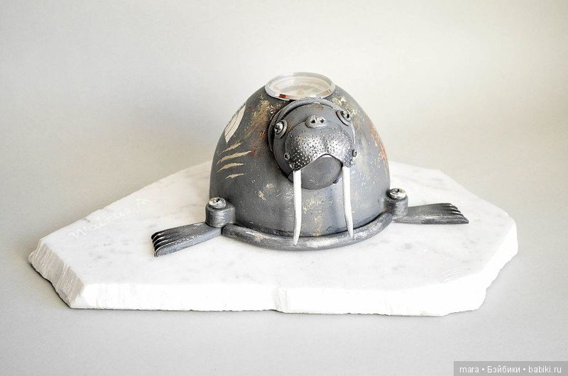 Скульптуры из мусора в стиде стимпанк (фото 10)