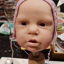 Cassie Ann Brace работает над новым молдом