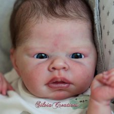 Jamie скульптора Adrie Stoete, автор прототипа Silvia Ezquerra