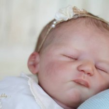 Eloise скульптора Maisa Said, автор прототипа Jacqueline Kramer