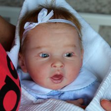 Amelia скульптора Ping Lau, автор прототипа Conny Burke