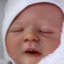 Leilonni Louise скульптора Jamie Lynn Powers, автор прототипа Jacqueline Kramer