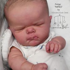 Nino скульптора Vincenzina Care, автор прототипа Holly Paz