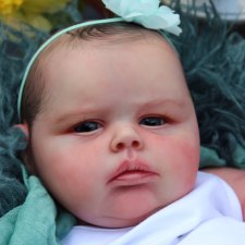 Ella скульптора Bonnie Sieben, автор прототипа Sam's Reborn Nursery