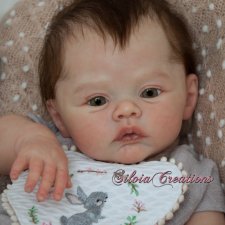 Meadow скульптора Andrea Arcello, автор прототипа Silvia Ezquerra