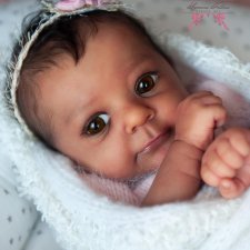 Felicia скульптора Gudrun Legler, автор прототипа Symara Feitosa