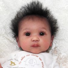 Izzy скульптора Estibaliz Alonso, автор прототипа Angela Plicka