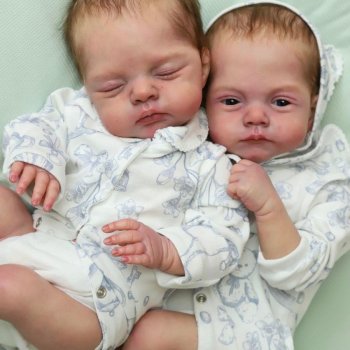 Lily и Irys скульптора Joanna Kazmierczak, автор прототипа Елена Киприянова