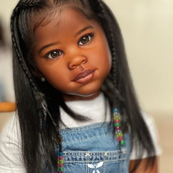 Minnie скульптора Ping Lau, автор прототипа Tonika Stith