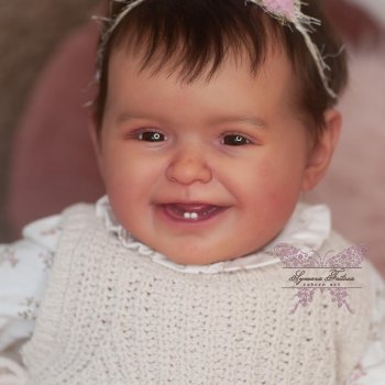 Felicity от скульптора Priscila Lopez, автор прототипа Symara Feitosa