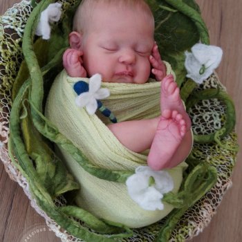 Noa скульптора Cassie Ann Love, автор прототипа Alexa Calvo