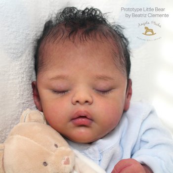 Little Bear скульптора Beatriz Clemente, автор прототипа Angela Plicka